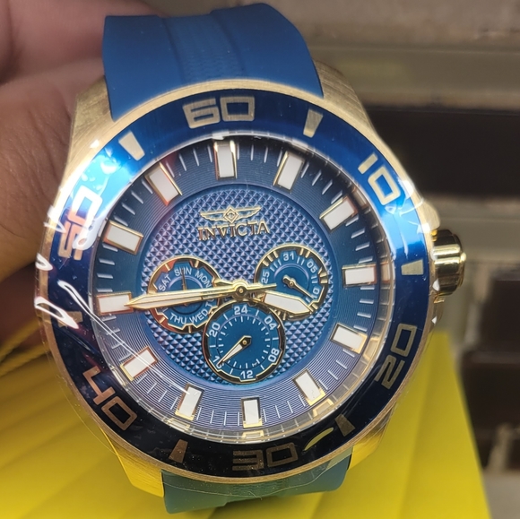 NEW Invicta Pro Diver Mens Watch 28002, 50mm Steel Gold Tone Case, Blue Band - Picture 4 of 11